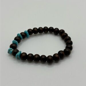 ✨5/$25✨ Brown and Turquoise Beaded Bracelet